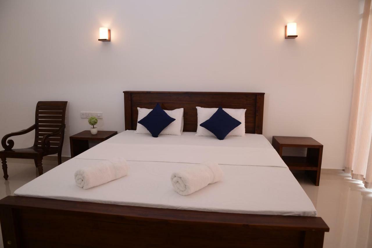 The Ritz Hikkaduwa Hotel Exterior photo